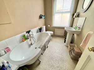 bathroom- click for photo gallery